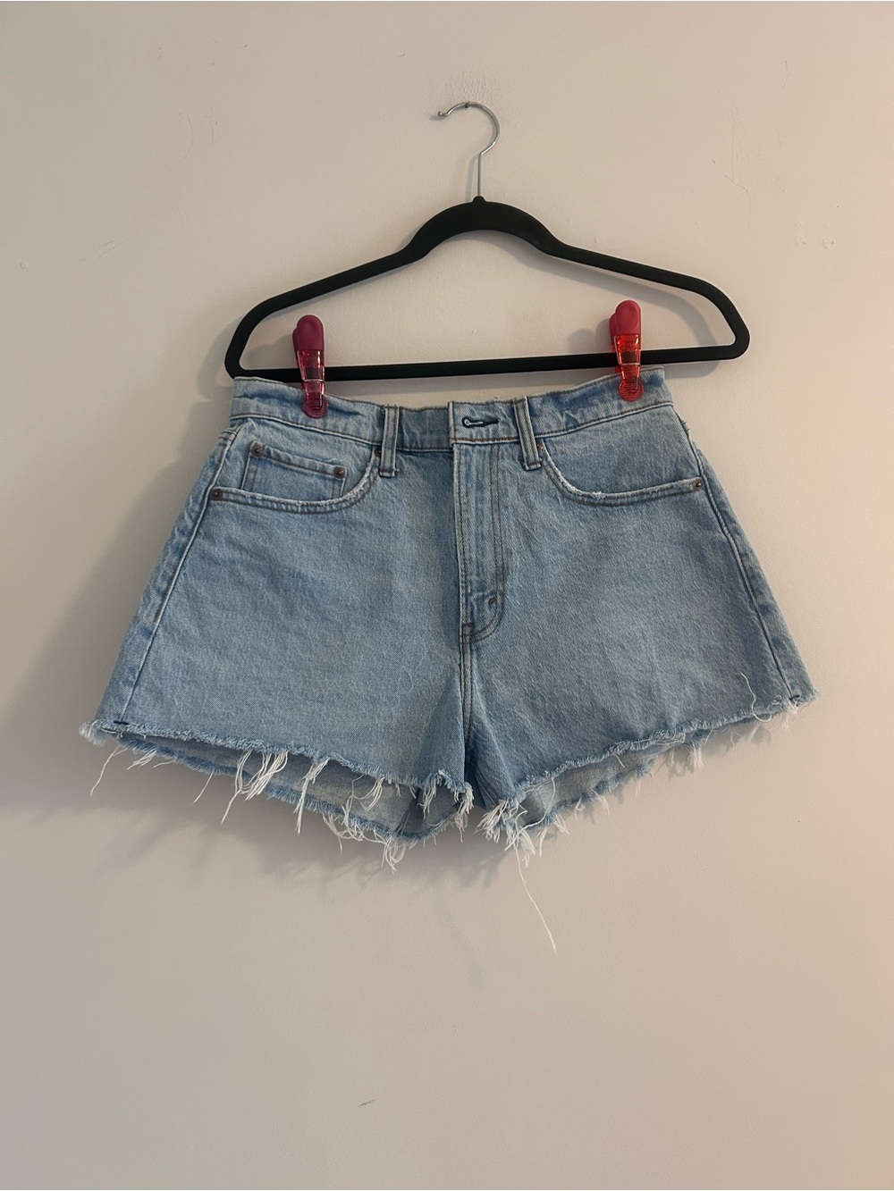 Abercrombie & Fitch The Mom Short Light Blue Denim Frayed Cutoff Shorts